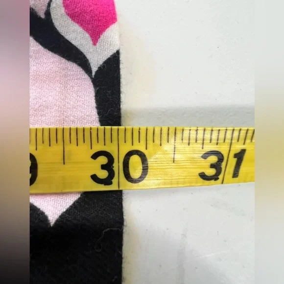 BNWOT Victoria’s Secret Kiss Lips Pajama Shirt. Size Large - Picture 8 of 9